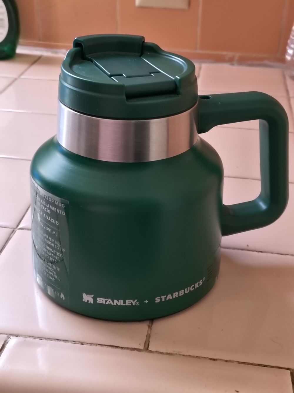 Stanley Green Insulated Mug with Handle and Stainless Band